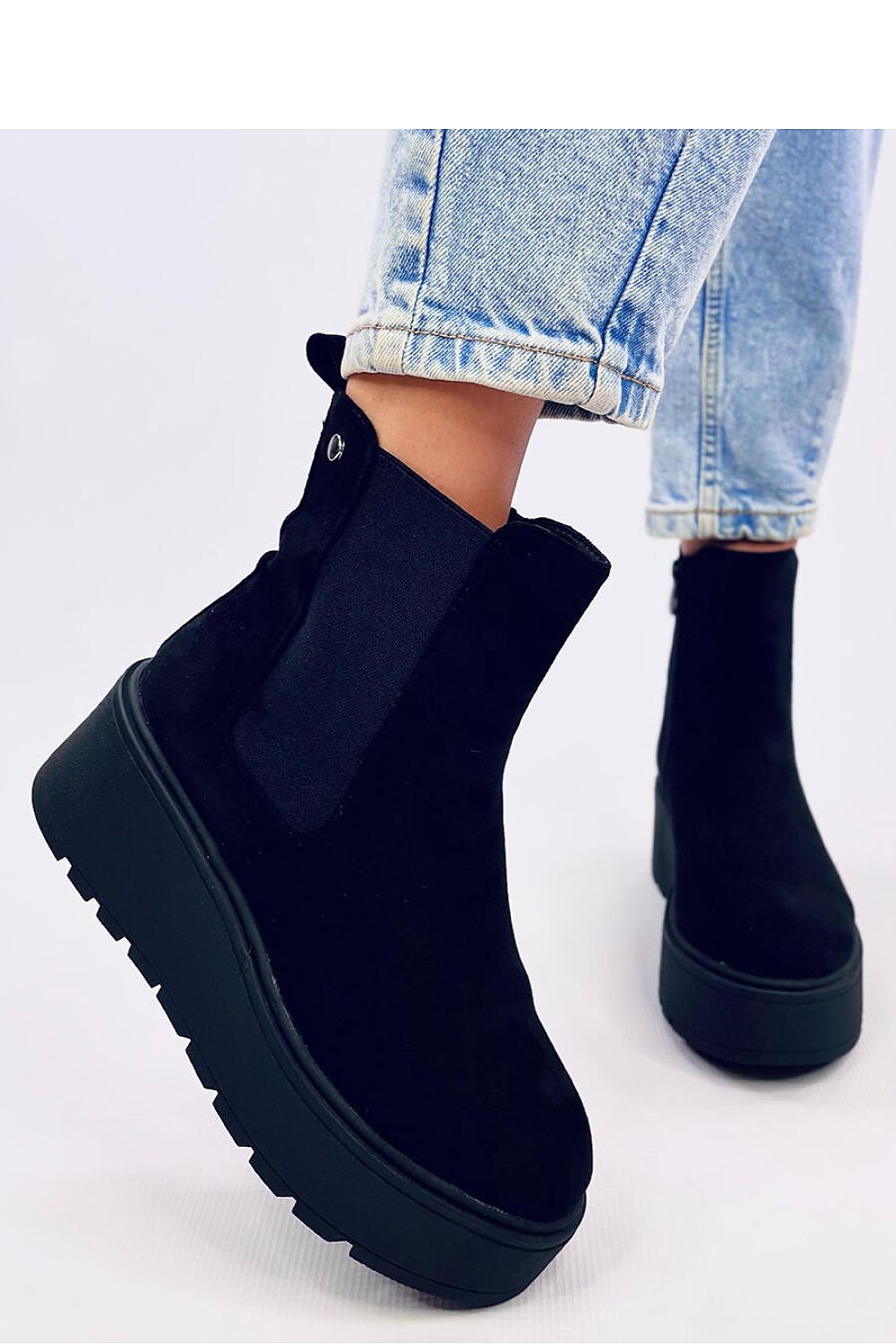 Chelsea boots