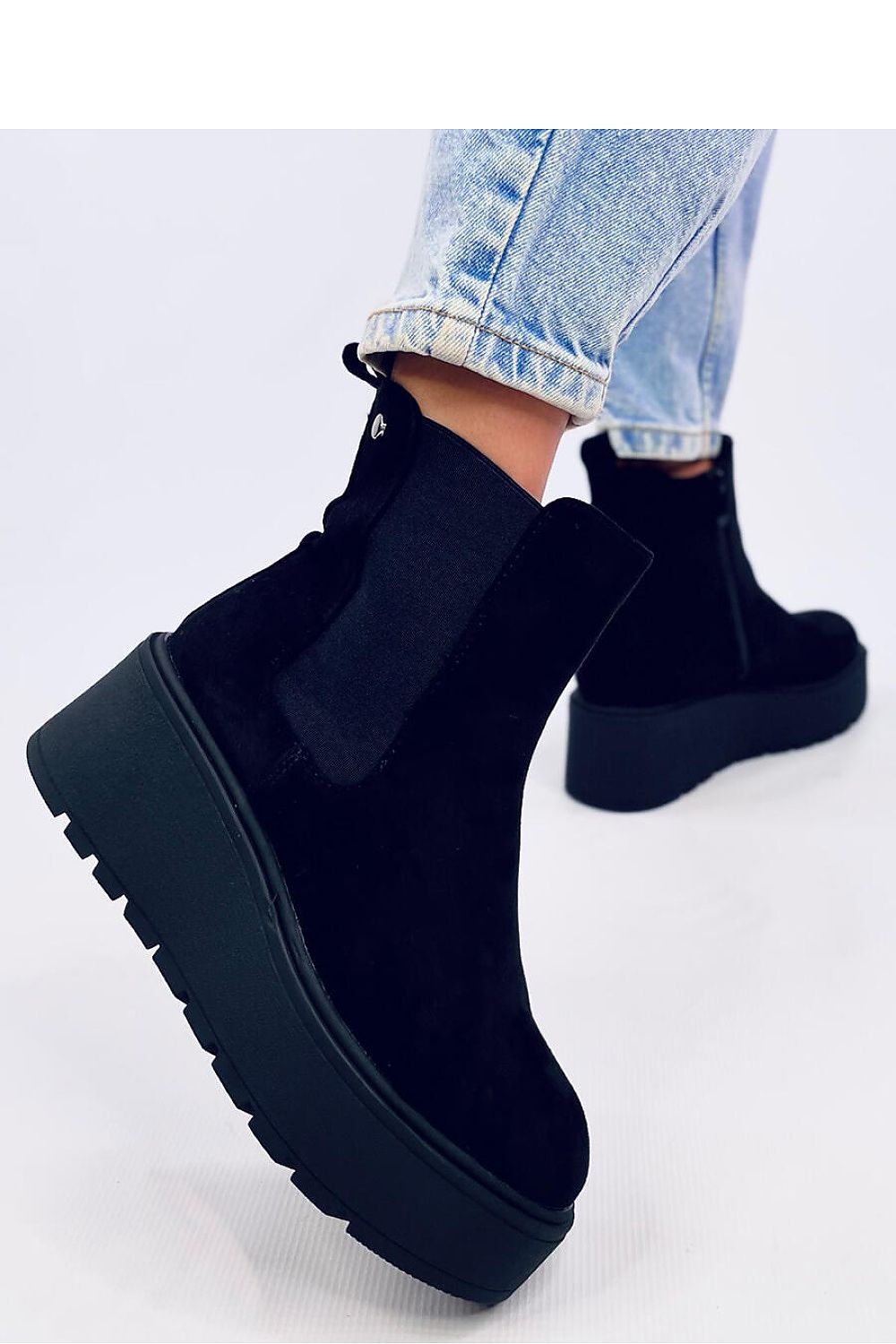 Chelsea boots