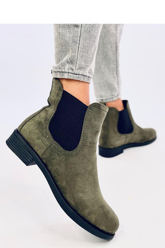 Chelsea boots