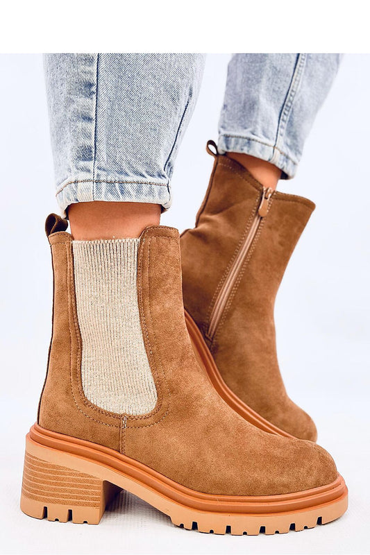 Chelsea boots