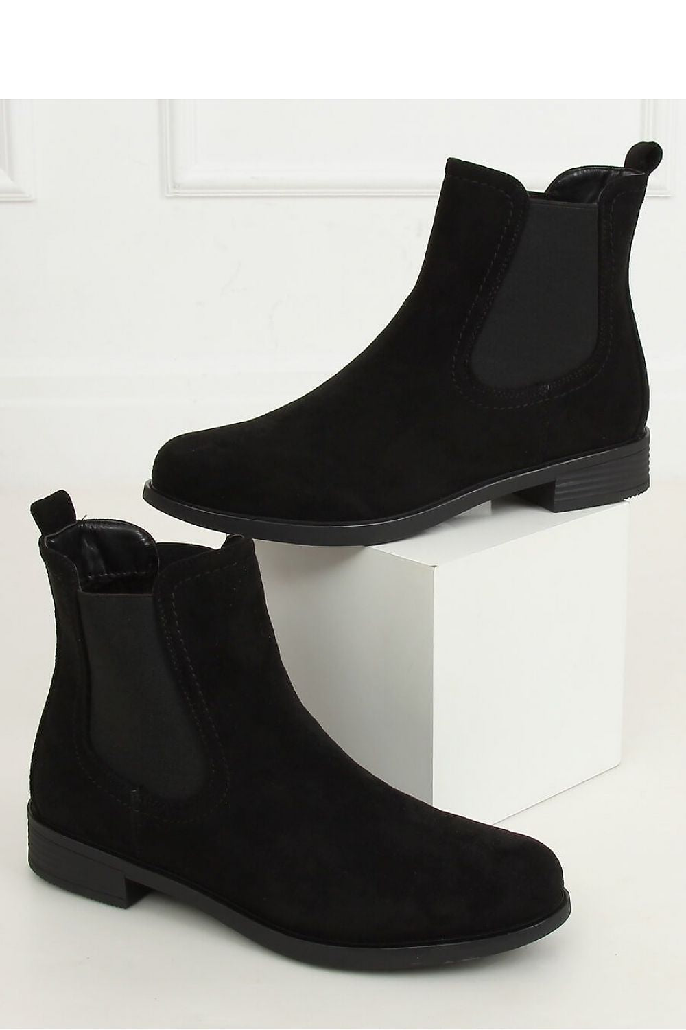 Chelsea boots