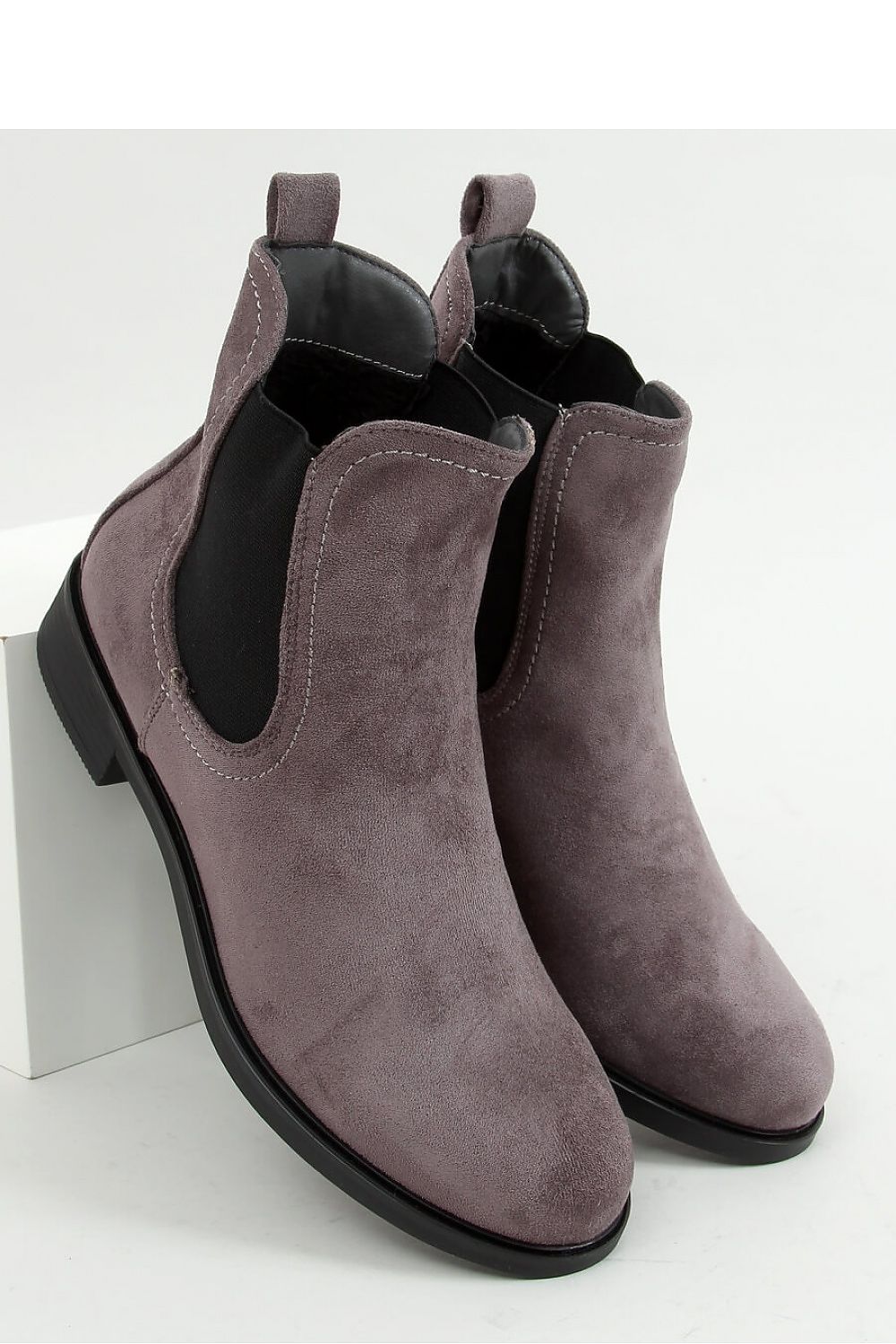 Chelsea boots